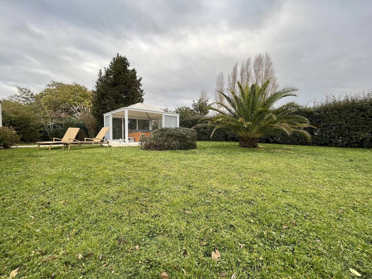 Grande Maison Familiale Avec Spa, Plage A Proximite, Jardin Et Parking - 10 Couchages - Fr-1-246A-153 Extérieur photo